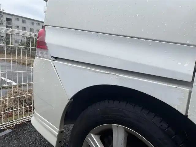 ホンダ ステップワゴン 24Z 千葉県 2006(平18)年 4.7万km 白 HDDナビ　（ワンセグTV、FMAMラジオ、CD）/パドルシフト/純正エアロ　（フロント、リア、サイド）/純正フロアマット/サンバイザー/ETC/電動格納ミラー/ウィンカーミラー