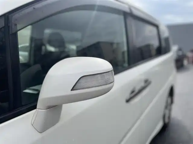 ホンダ ステップワゴン 24Z 千葉県 2006(平18)年 4.7万km 白 HDDナビ　（ワンセグTV、FMAMラジオ、CD）/パドルシフト/純正エアロ　（フロント、リア、サイド）/純正フロアマット/サンバイザー/ETC/電動格納ミラー/ウィンカーミラー