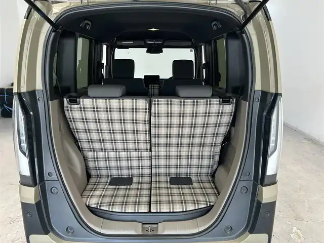ホンダ Ｎ ＢＯＸ JOY 宮城県 2024(令6)年 0.7万km ベージュⅡ ホンダセンシング/・衝突軽減ブレーキ/・先行者発進お知らせ機能/・路外逸脱抑制機能/・標識認識機能/・渋滞追従機能付きアダプティブクルーズコントロール/・オートハイビーム/・誤発進抑制機能/・パーキングセンサーシステム/オートブレーキホールド/電子パーキング/プッシュスタート/シートヒーター（運転席/助手席）/LEDヘッドライト/オートライト