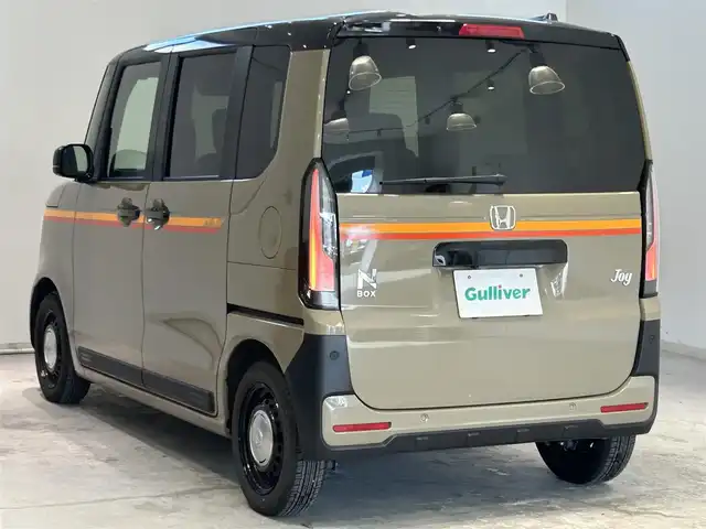 ホンダ Ｎ ＢＯＸ JOY 宮城県 2024(令6)年 0.7万km ベージュⅡ ホンダセンシング/・衝突軽減ブレーキ/・先行者発進お知らせ機能/・路外逸脱抑制機能/・標識認識機能/・渋滞追従機能付きアダプティブクルーズコントロール/・オートハイビーム/・誤発進抑制機能/・パーキングセンサーシステム/オートブレーキホールド/電子パーキング/プッシュスタート/シートヒーター（運転席/助手席）/LEDヘッドライト/オートライト