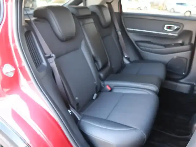 ホンダ ヴェゼル ハイブリッド e:HEV Z 石川県 2025(令7)年 0.3万km プレミアムクリスタルレッドM プッシュスタート/スマートキー2本/アクティブクルーズコントロール/ステアリングヒーター/パーキングセンサー/ハンズフリーアクセスパワーゲート/パドルシフト/ビルトインETC/Fシートヒーター/FRソナーセンサー/黒ハーフレザーシート/ヒルディセントコントロール/アダプティブドライビングビーム/ドアバイザー/Fフォグランプ/純正フロアマット