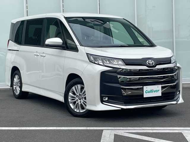 トヨタ ノア S－G 神奈川県 2022(令4)年 5万km ホワイトパールクリスタルシャイン ・トヨタセーフティセンス/・純正ディスプレイオーディオ/・電動パーキング（オートホールド）/・シートヒーター