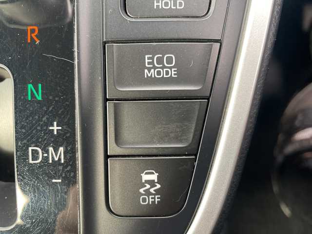 トヨタ ノア S－G 神奈川県 2022(令4)年 5万km ホワイトパールクリスタルシャイン ・トヨタセーフティセンス/・純正ディスプレイオーディオ/・電動パーキング（オートホールド）/・シートヒーター