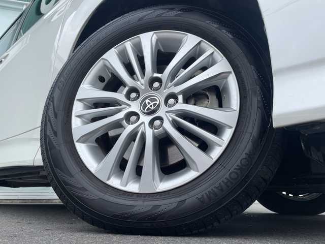 トヨタ ノア S－G 神奈川県 2022(令4)年 5万km ホワイトパールクリスタルシャイン ・トヨタセーフティセンス/・純正ディスプレイオーディオ/・電動パーキング（オートホールド）/・シートヒーター