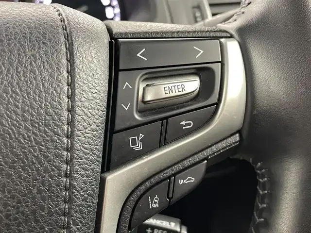 トヨタ ランドクルーザー プラド TX Lパッケージ マットブラED 福島県 2023(令5)年 2.1万km ブラック トヨタセーフティーセンス/・車線逸脱警報/・衝撃軽減ブレーキ/・先行車発車警報/・道路標識認識システム/・盗難防止装置/・レーダークルーズコントロール/・コーナーセンサー前後/純正9インチＳＤナビ　/・フルセグＴＶ/・バックカメラ/・Bluetooth接続/・CD/DVD/・AM、FM/・ビルトインETC2.0/・USB/・HDMI/・ステアリングスイッチ/４WD/ワンオーナー/サンルーフ/ルーフレール/デジタルインナーミラー /前席パワーシート/前席シートヒーター /前席エアシート  /レザーシート/レザーハンドル/LEDヘッドライト/フォグランプ/オートライト/オートマチックハイビーム/ウィンカーミラー/純正アルミホイール/純正フロアマット/プッシュスタート/スマートキー/スペアキー