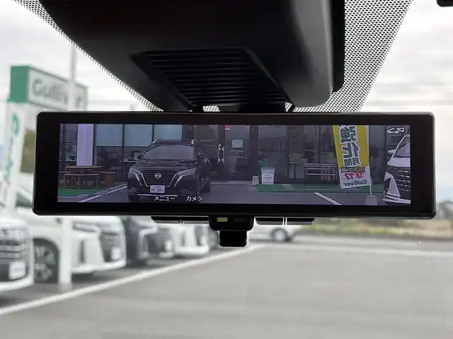 日産 キックス X ツートーンインテリアED 奈良県 2020(令2)年 3.1万km ブリリアントホワイトパール 純正９インチナビ　/フルセグテレビ　/ｂｌｕｅｔｏｏｔｈ　/アラウンドビューモニター　/インテリジェントミラー　/シート―ヒーター　/ステアリングヒーター　/プロパイロット　/革シート　/純正ホイール　/ＵＳＢポート