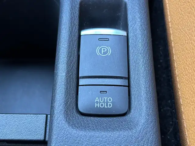 日産 キックス X ツートーンインテリアED 奈良県 2020(令2)年 3.1万km ブリリアントホワイトパール 純正９インチナビ　/フルセグテレビ　/ｂｌｕｅｔｏｏｔｈ　/アラウンドビューモニター　/インテリジェントミラー　/シート―ヒーター　/ステアリングヒーター　/プロパイロット　/革シート　/純正ホイール　/ＵＳＢポート