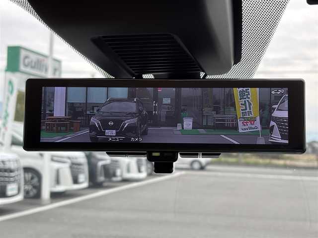 日産 キックス X ツートーンインテリアED 奈良県 2020(令2)年 3.1万km ブリリアントホワイトパール 純正９インチナビ　/フルセグテレビ　/ｂｌｕｅｔｏｏｔｈ　/アラウンドビューモニター　/インテリジェントミラー　/シート―ヒーター　/ステアリングヒーター　/プロパイロット　/革シート　/純正ホイール　/ＵＳＢポート