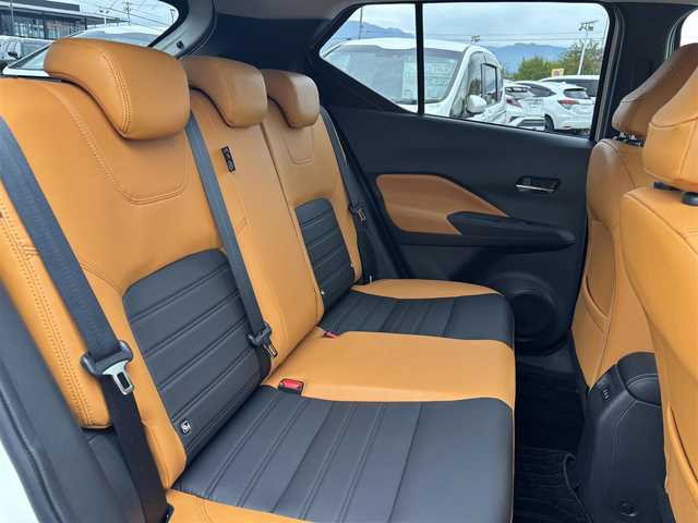 日産 キックス X ツートーンインテリアED 奈良県 2020(令2)年 3.1万km ブリリアントホワイトパール 純正９インチナビ　/フルセグテレビ　/ｂｌｕｅｔｏｏｔｈ　/アラウンドビューモニター　/インテリジェントミラー　/シート―ヒーター　/ステアリングヒーター　/プロパイロット　/革シート　/純正ホイール　/ＵＳＢポート