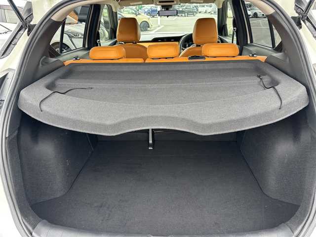 日産 キックス X ツートーンインテリアED 奈良県 2020(令2)年 3.1万km ブリリアントホワイトパール 純正９インチナビ　/フルセグテレビ　/ｂｌｕｅｔｏｏｔｈ　/アラウンドビューモニター　/インテリジェントミラー　/シート―ヒーター　/ステアリングヒーター　/プロパイロット　/革シート　/純正ホイール　/ＵＳＢポート