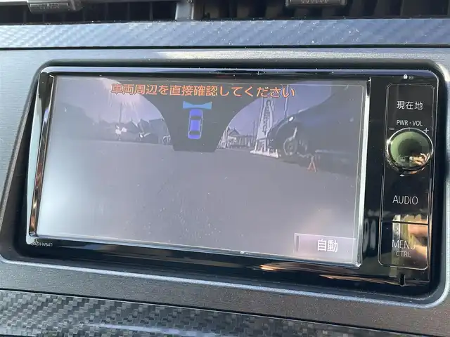 トヨタ プリウス S ツーリングセレ G’s 愛知県 2014(平26)年 13.1万km ホワイトパールクリスタルシャイン Ｇｚ/純正ＳＤナビ/Ｆ・Ｂカメラ　/ＤＴＶ　/ＢＴ　/ＣＤ／ＤＶＤ　/純正Ｆドラレコ　/Ｇｚ専用フロアマット・シート・外装ステッカー　/プッシュスタート　/ＥＴＣ　/Ｇｚ純正１８インチＡＷ