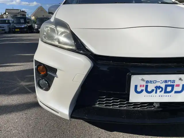 トヨタ プリウス S ツーリングセレ G’s 和歌山県 2014(平26)年 13.1万km ホワイトパールクリスタルシャイン (株)IDOMが運営する【じしゃロン和歌山店】の自社ローン対象車両になります。こちらは現金ご利用時の価格です。/自社ローンご希望の方は別途その旨お申付け下さい。/純正ＳＤナビ/Ｆ・Ｂカメラ　/ＤＴＶ　/ＢＴ　/ＣＤ／ＤＶＤ　/純正Ｆドラレコ　/Ｇｚ専用フロアマット・シート/プッシュスタート　/ＥＴＣ　/Ｇｚ純正１８インチＡＷ