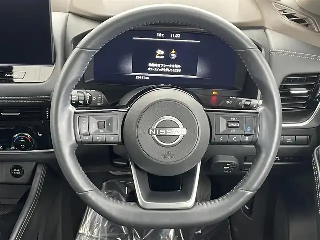 日産 エクストレイル G e－4ORCE 埼玉県 2023(令5)年 3万km ブリリアントホワイトパール 純正１２．３型ナビ　全方位　温シート　ＨＵＤ　ＢＳＭ　ＥＴＣ　ドライブレコーダー　ＬＥＤ　フルセグ　プロパイロット　液晶ミラー　パワーバックドア　パワーシート　ダウンヒルアシスト　置くだけ充電