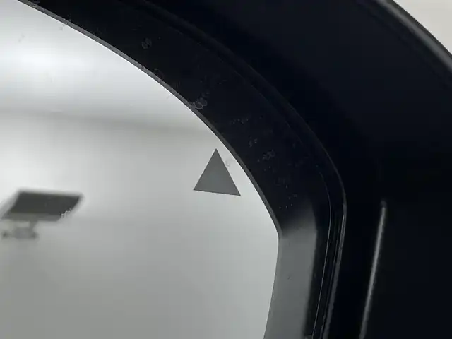 日産 エクストレイル G e－4ORCE 埼玉県 2023(令5)年 3万km ブリリアントホワイトパール 純正１２．３型ナビ　全方位　温シート　ＨＵＤ　ＢＳＭ　ＥＴＣ　ドライブレコーダー　ＬＥＤ　フルセグ　プロパイロット　液晶ミラー　パワーバックドア　パワーシート　ダウンヒルアシスト　置くだけ充電