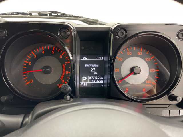 スズキ ジムニー XL 道央・札幌 2019(令1)年 4.6万km シフォンアイボリーM ・ワンオーナー/・4WD/・寒冷地仕様/・社外ナビ&TV&CD&DVD&BT/・バックカメラ/・衝突軽減ブレーキ/・レーンキープアシスト/・前席シートヒーター/・ドアミラーヒーター/・ビルトインETC/・社外前後ドライブレコーダー/・スマートキー/・スペアキー