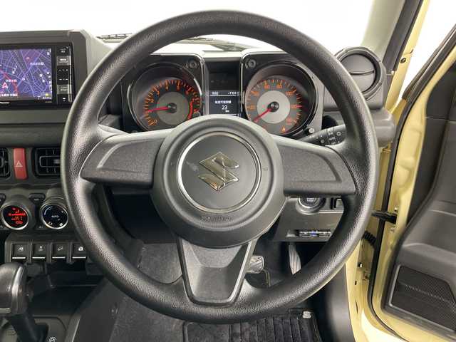 スズキ ジムニー XL 道央・札幌 2019(令1)年 4.6万km シフォンアイボリーM ・ワンオーナー/・4WD/・寒冷地仕様/・社外ナビ&TV&CD&DVD&BT/・バックカメラ/・衝突軽減ブレーキ/・レーンキープアシスト/・前席シートヒーター/・ドアミラーヒーター/・ビルトインETC/・社外前後ドライブレコーダー/・スマートキー/・スペアキー