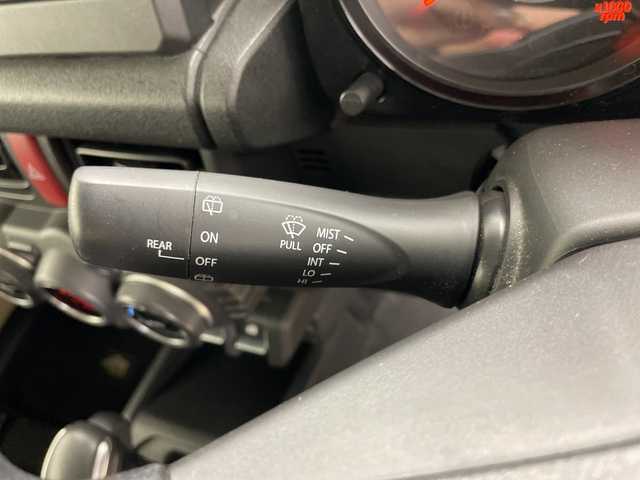 スズキ ジムニー XL 道央・札幌 2019(令1)年 4.6万km シフォンアイボリーM ・ワンオーナー/・4WD/・寒冷地仕様/・社外ナビ&TV&CD&DVD&BT/・バックカメラ/・衝突軽減ブレーキ/・レーンキープアシスト/・前席シートヒーター/・ドアミラーヒーター/・ビルトインETC/・社外前後ドライブレコーダー/・スマートキー/・スペアキー