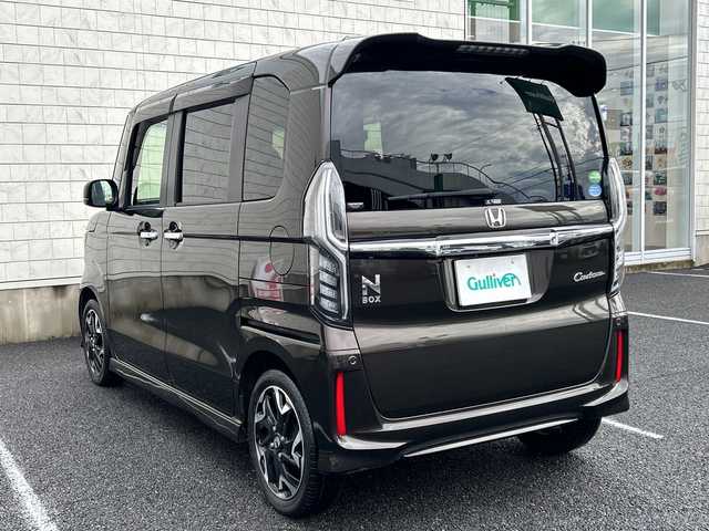 ホンダ Ｎ ＢＯＸ 千葉県 2020(令2)年 3.7万km プレミアムグラマラスブロンズP ワンオーナー/ホンダセンシング/・衝突軽減ブレーキ/・誤発進抑制機能/・レーンキープアシスト/・アダプティブクルーズコントロール/・先行者発進お知らせ機能/・標識認識機能/純正メモリーナビゲーション/【Bluetooth・フルセグTV・CD・DVD・SD・iPod】/バックカメラ/USB入力端子/エンジンプッシュスタート/・スマートキー/・スペアキー/LEDヘッドライト/・オートハイビーム/・オートライト/・フォグランプ/ステアリングリモコン/・パドルシフト/両側パワースライドドア/ビルトインETC/前席シートヒーター/横滑り防止装置/純正フロアマット/保証書/取扱説明書/記録薄