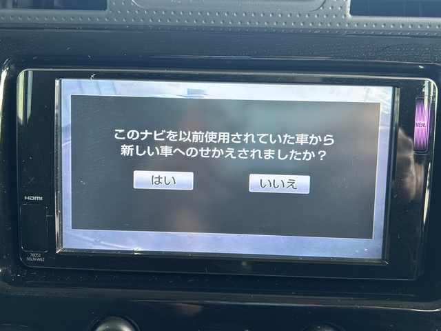 トヨタ ＦＪクルーザー 鳥取県 2012(平24)年 6.3万km ブラック/ホワイト VSC&TRC/（Vehicle Stability Control & Traction Control）/SRSサイド＆カーテンエアバッグ/前後席3点式シートベルト/マニュアルエアコン/ワイヤレスドアロックリモートコントロール/バックソナー/1GR-FE型 4.0L V6エンジン/本格的な4WDシステム（パートタイム4WD）/ビルシュタイン製モノチューブダンパー（X-REAS装着車）/社外ナビ/AM/FM、CD/DVD/フルセグTV、Bluetooth、/ドアバイザー/ETC/iPod