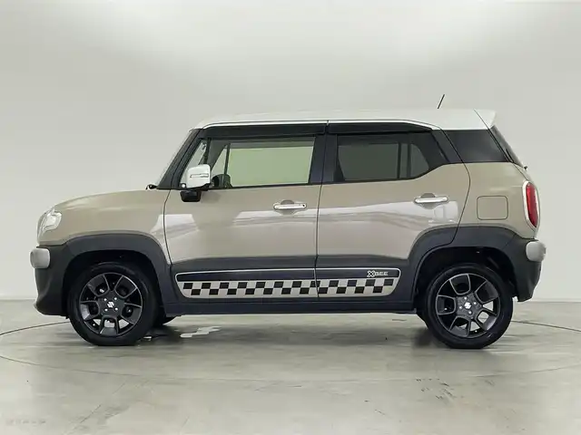 スズキ クロスビー HYBRID MZ 群馬県 2020(令2)年 4.4万km キャラバンアイボリーパールメタリック/ホワイト 2トーンルーフ 純正８インチナビ/・AM/FM/Bluetooth/USB/フルセグTV/CD/DVD/デュアルセンサーブレーキサポート/ ・後退時ブレーキサポート/ ・車線逸脱警報機能/ ・パーキングソナー/ ・横滑り防止装置/ ・ハイビームアシスト/クルーズコントロール/パドルシフト/前席シートヒーター/ビルトインETC/純正前後方ドライブレコーダー(CA-DRZ3DZA)/プッシュスタート/スマートキー/スペアキー有