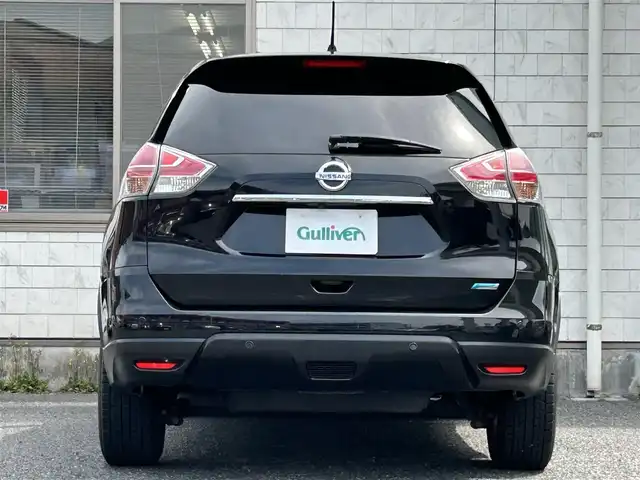 日産 エクストレイル 20X エマージェンシーブレーキ 福岡県 2015(平27)年 7.4万km ダイヤモンドブラック 純正メモリーナビ【AVN-SZ04iW】/ (AM/FM/Bluetooth/DVD/CD/DS/フルセグTV)/バックカメラ/カプロンシート/走行支援/安全装備/・車線逸脱警報/・エマージェンシーブレーキ/・コーナーセンサー/・横滑り防止/シートヒーター/プッシュスタート/オートライト/電格ミラー/ドアミラーヒーター/KENWOODドライブレコーダー【KNA-DR350】/ビルトインETC/盗難防止装置/ISOFIX/スペアキー×1/エンジンスターター/（積載）純正17インチアルミホイール×4/保証書/取扱説明書/ナビ取扱説明書