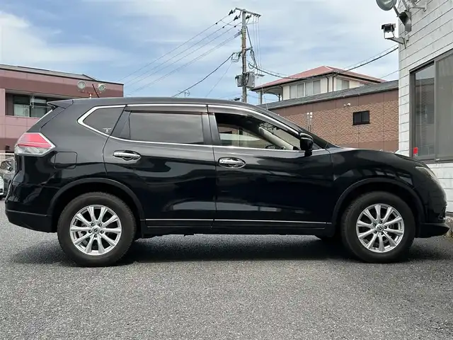 日産 エクストレイル 20X エマージェンシーブレーキ 福岡県 2015(平27)年 7.4万km ダイヤモンドブラック 純正メモリーナビ【AVN-SZ04iW】/ (AM/FM/Bluetooth/DVD/CD/DS/フルセグTV)/バックカメラ/カプロンシート/走行支援/安全装備/・車線逸脱警報/・エマージェンシーブレーキ/・コーナーセンサー/・横滑り防止/シートヒーター/プッシュスタート/オートライト/電格ミラー/ドアミラーヒーター/KENWOODドライブレコーダー【KNA-DR350】/ビルトインETC/盗難防止装置/ISOFIX/スペアキー×1/エンジンスターター/（積載）純正17インチアルミホイール×4/保証書/取扱説明書/ナビ取扱説明書