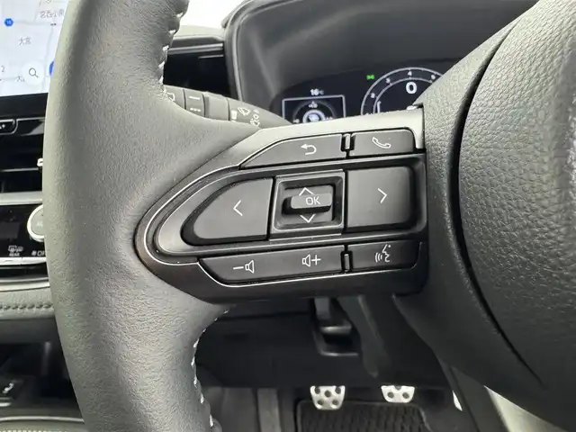 トヨタ ＧＲカローラ RZ 愛知県 2024(令6)年 0.6万km プレシャスブラックパール 純正10.5インチディスプレイオーディオ　/（フルセグ/Bluetooth） /JBLプレミアムサウンドシステム /レーダークルーズコントロール　/バックモニター　/衝突軽減システム　/コーナーセンサー　/ブラインドスポットモニター/レーンキープアシスト/ヘッドアップディスプレイ　/ハーフレザーシート　/前席シートヒーター/ハンドルヒーター/ETC2.0/ドライブレコーダー/純正AW