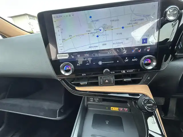 レクサス ＮＸ 450h+ バージョンL 島根県 2022(令4)年 2.7万km シルバーM ワンオーナー車/走行距離26538km 車検R9年1月26日まで/純正メーカーOP 14インチナビ/（フルセグTV/Bluetooth/USB/Miracast）/バック/サイドカメラ  デジタルインナーミラー/タンレザーシート 前席パワーシート/全席エアシート/ヒーター パワーバックドア/パドルシフト　前後ドライブレコーダー/純正ビルトインETC2.0 ステアリングヒーター/レーダークルーズコントロール 衝突被害軽減ブレーキ/レーンアシスト 前後コーナーセンサー/純正20インチアルミホイール 純正LEDヘッドライト/純正フロアマット 保証書 スペアキー(カードキー)