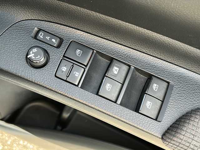 トヨタ シエンタ ハイブリッド G セーフティエディションⅡ 茨城県 2021(令3)年 3.4万km ホワイトパールクリスタルシャイン 純正メモリナビ【NSZN-W68T】/(フルセグTV・CD・DVD・BT・ラジオ再生)/両側パワースライドドア/クルーズコントロール/衝突軽減ブレーキ/バックカメラ/ドライブレコーダー/オートライト/LEDヘッドライト/スマートキー/スペアキー/取扱説明書/保証書