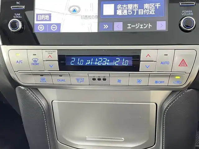 トヨタ ランドクルーザー プラド TX Lパッケージ マットブラED 千葉県 2022(令4)年 2万km ホワイトパールクリスタルシャイン 4WD/サンルーフ/トヨタセーフティセンス/・プリクラッシュセーフティ/・レーンディパーチャーアラート/・ブラインドスポットモニター/・ロードサインアシスト/・オートハイビーム/純正9インチメーカーオプションナビ/フルセグ BT USB フルセグ/アラウンドビューモニター/アダプティブクルーズコントロール/LEDオートライト/レザーシート/前席パワーシート/前席シートエアコン/純正18インチアルミホイール/デジタルインナーミラー/ルーフレール/センターデフロック/革巻きステアリング/スマートキー/プッシュスタート/ビルトインETC2.0
