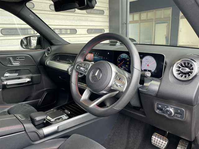 メルセデス・ベンツ ＧＬＢ２００ｄ AMGライン 愛知県 2020(令2)年 3.1万km コスモスブラック パノラミックＳ／Ｒ　/レーダーセーフティーＰＫＧ　/ＭＢＵＸ　/Ｂｌｕｅｔｏｏｔｈ　/フルセグＴＶ　/３６０度カメラ　/ハーフレザー　/シートヒーター　/ＡＣＣ　/ＬＫＡ　/ＬＤＷ　/ＢＳＭ　/ＡＢＡ　/ドライブレコーダー　/ＥＴＣ２．０プッシュスタート/アイドリングストップ/LEDヘッドライト