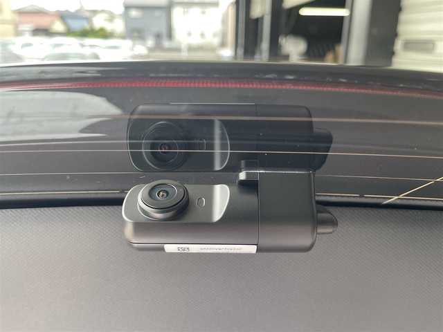 メルセデス・ベンツ ＧＬＢ２００ｄ AMGライン 愛知県 2020(令2)年 3.1万km コスモスブラック パノラミックＳ／Ｒ　/レーダーセーフティーＰＫＧ　/ＭＢＵＸ　/Ｂｌｕｅｔｏｏｔｈ　/フルセグＴＶ　/３６０度カメラ　/ハーフレザー　/シートヒーター　/ＡＣＣ　/ＬＫＡ　/ＬＤＷ　/ＢＳＭ　/ＡＢＡ　/ドライブレコーダー　/ＥＴＣ２．０プッシュスタート/アイドリングストップ/LEDヘッドライト