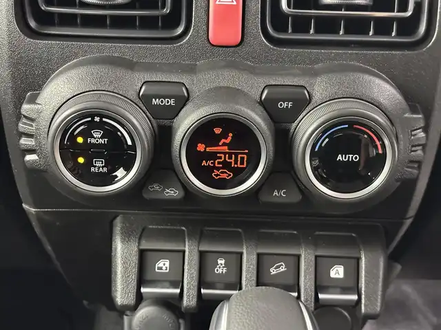 スズキ ジムニー XC 埼玉県 2025(令7)年 0.1万km未満 ブルーイッシュブラックパール3 届出済未使用車　/クルーズコントロール　/コーナーセンサー　/シートヒーター　/スズキセーフティーサポート　/純正フロアマット　/純正ドアバイザー　/ミラー曇り止め　/スペアキー　/純正１６インチアルミホイール