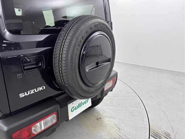 スズキ ジムニー XC 埼玉県 2025(令7)年 0.1千km ブルーイッシュブラックパール3 届出済未使用車　/クルーズコントロール　/コーナーセンサー　/シートヒーター　/スズキセーフティーサポート　/純正フロアマット　/純正ドアバイザー　/ミラー曇り止め　/スペアキー　/純正１６インチアルミホイール