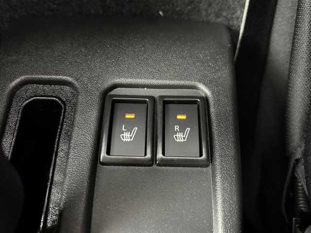 スズキ ジムニー XC 埼玉県 2025(令7)年 0.1千km ブルーイッシュブラックパール3 届出済未使用車　/クルーズコントロール　/コーナーセンサー　/シートヒーター　/スズキセーフティーサポート　/純正フロアマット　/純正ドアバイザー　/ミラー曇り止め　/スペアキー　/純正１６インチアルミホイール