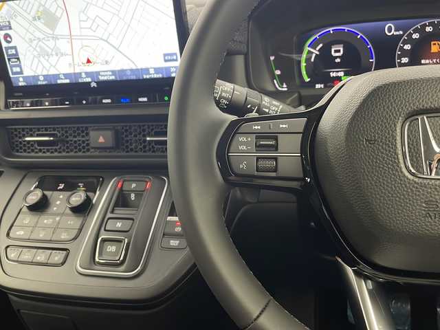 ホンダ ステップワゴン eHEV エアー EX 栃木県 2025(令7)年 0.1千km プラチナホワイトパール 純正11.4インチナビ/(BT/AM/FM/CD/DVD/フルセグ）/バックカメラ/ホンダセンシング/・レーダークルーズコントロール/・車線逸脱警報/・プリクラッシュブレーキ/・ブラインドスポットモニター/・パーキングセンサー警報/・踏み間違い衝突軽減/オットマン/電動リアゲート/両側パワースライドドア/前席シートヒーター/ステアリングスイッチ/電動格納ミラー/プッシュスタート/スマートキー/保証書/取扱説明書/スペアキー