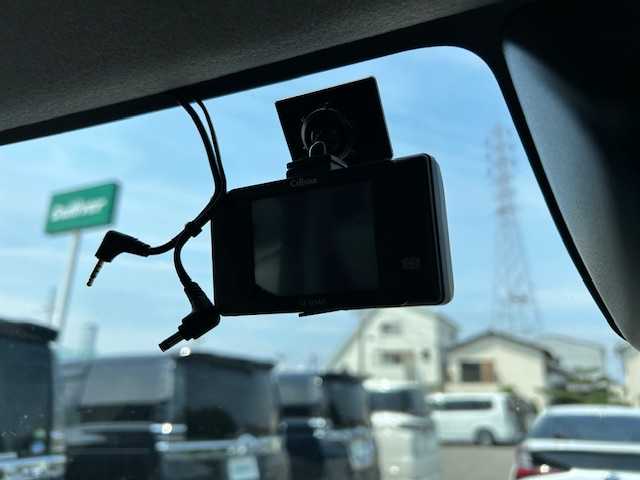 トヨタ ルーミー カスタムG 大阪府 2020(令2)年 3.9万km ブラックマイカメタリック ９インチナビ　/フルセグ　/Ｂｌｕｅｔｏｏｔｈ　/全方位カメラ　/フリップダウンモニター　/両側パワースライドドア　/シートヒーター　/前後ドライブレコーダー　/クルーズコントロール　/前後コーナーセンサー/ＥＴＣ