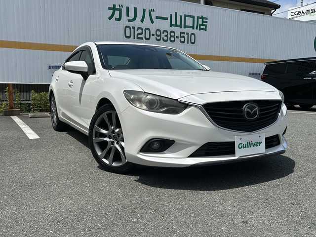マツダ アテンザ セダン XD Lパッケージ 山口県 2013(平25)年 7.2万km スノーフレイクホワイトパールマイカ 社外ナビ/DVD/CD/BT/フルセグTV/バックカメラ/白レザーシート/前席パワーシート/シートヒーター/純正HIDヘッドライト/純正フォグランプ/オートライト/純正１９インチアルミホイール/革巻きステアリング/ステアリングスイッチ/パドルシフト/レーダークルーズコントロール/RVM/LKA/横滑り防止/スマートキー/ビルトインETC/純正フロアマット/純正ドアバイザー/電動格納ドアミラー