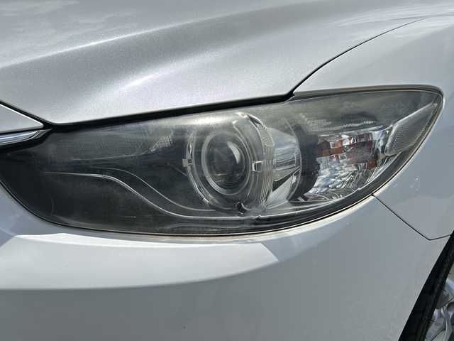 マツダ アテンザ セダン XD Lパッケージ 山口県 2013(平25)年 7.2万km スノーフレイクホワイトパールマイカ 社外ナビ/DVD/CD/BT/フルセグTV/バックカメラ/白レザーシート/前席パワーシート/シートヒーター/純正HIDヘッドライト/純正フォグランプ/オートライト/純正１９インチアルミホイール/革巻きステアリング/ステアリングスイッチ/パドルシフト/レーダークルーズコントロール/RVM/LKA/横滑り防止/スマートキー/ビルトインETC/純正フロアマット/純正ドアバイザー/電動格納ドアミラー