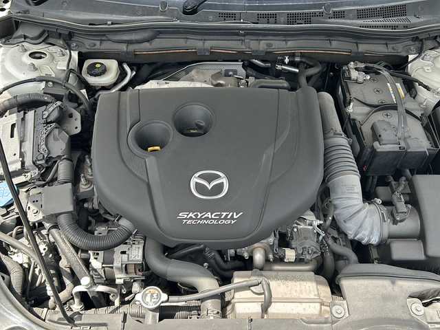 マツダ アテンザ セダン XD Lパッケージ 山口県 2013(平25)年 7.2万km スノーフレイクホワイトパールマイカ 社外ナビ/DVD/CD/BT/フルセグTV/バックカメラ/白レザーシート/前席パワーシート/シートヒーター/純正HIDヘッドライト/純正フォグランプ/オートライト/純正１９インチアルミホイール/革巻きステアリング/ステアリングスイッチ/パドルシフト/レーダークルーズコントロール/RVM/LKA/横滑り防止/スマートキー/ビルトインETC/純正フロアマット/純正ドアバイザー/電動格納ドアミラー
