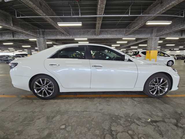トヨタ マークＸ 350RDS 香川県 2018(平30)年 7.3万km ホワイトパールクリスタルシャイン ワンオーナー/純正ナビ(Bluetooth/CD/DVD)/フルセグTV/コムテックドライブレコーダー/レーダークルーズコントロール/クリアランスソナー/セーフティセンス/・プリクラッシュセーフティシステム/・レーンディパーチャーアラート/・オートマチックハイビーム/LEDヘッドランプ/本革巻きステアリング/パドルシフト/アルカンターラ/合皮コンビシート/前席パワーシート/快適温熱シート/純正18インチアルミホイール/スマートエントリー/スタートシステム/禁煙車