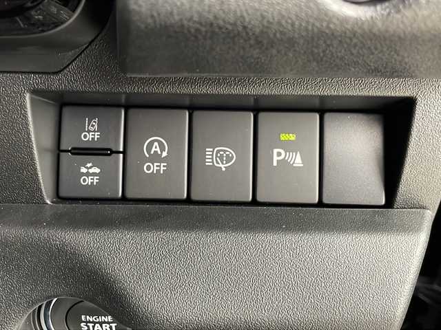 スズキ ジムニー XC 埼玉県 2025(令7)年 0.1万km ブルーイッシュブラックパール3 4WD/スズキセーフティサポート/クルーズコントロール/社外メモリナビ(型式：AVN-RB7)/CD/DVD/Bluetooth/前席シートヒーター/純正１６インチAW/プッシュスタート/スマートキー