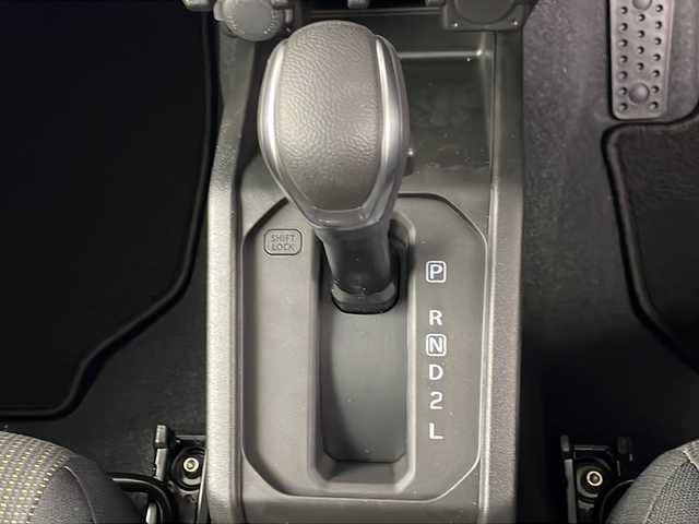 スズキ ジムニー XC 埼玉県 2025(令7)年 0.1万km ブルーイッシュブラックパール3 4WD/スズキセーフティサポート/クルーズコントロール/社外メモリナビ(型式：AVN-RB7)/CD/DVD/Bluetooth/前席シートヒーター/純正１６インチAW/プッシュスタート/スマートキー