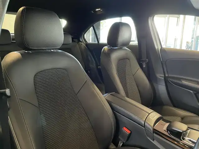 メルセデス・ベンツ Ｍ・ベンツ Ａ２５０ 4MATIC 道央・札幌 2019(令1)年 5.1万km デジタルホワイト メタリックペイント/レーダーセーフティパッケージ/　・ACC/　・PRE-SAFE/　・ブラインドスポットアシスト/　・ステアリングアシスト/　・アクティブブレーキアシスト/ナビゲーションパッケージ/　・フルセグTV/　・USB/Bluetooth/　・バックカメラ/　・パークトロニック/　・パーキングアシスト/ハーフレザーシート/シートヒーター/メモリー付フルパワーシート/LEDヘッドライト
