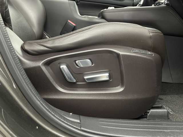 マツダ ＣＸ－８ 25S Lパッケージ 栃木県 2019(平31)年 6.7万km チタニウムフラッシュマイカ 禁煙車/純正メモリーナビ/・BT/フルセグ/USB/CD/DVD/AM/FM/衝突軽減ブレーキ/レーダークルーズコントロール/レーンキープアシスト/ブラインドスポットモニター/コーナーセンサー/アラウンドビューモニター/パワーバックドア/電動パーキング/オートブレーキホールド/レザーシート/前席パワーシート/D席メモリーシート/D/N/2nd席シートヒーター/D/N席エアーシート/ETC/純正フロアマット/スマートキー×2本/保証書