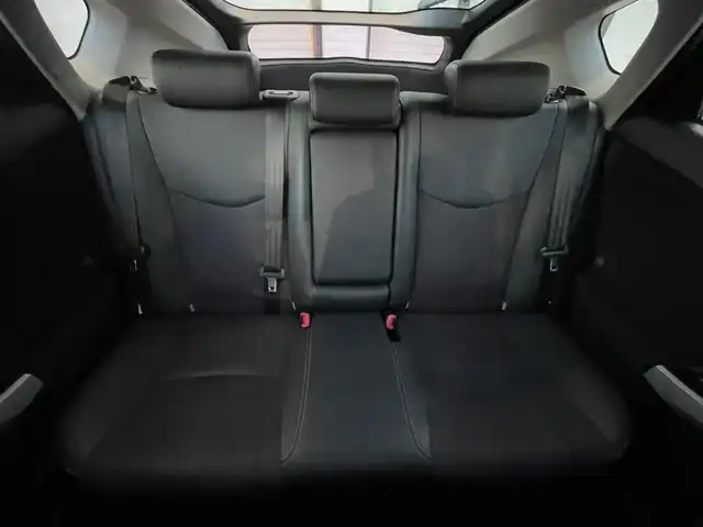 トヨタ プリウス G 大阪府 2013(平25)年 5.2万km ブラック 純正ナビ　/   フルセグTV/CD/DVD/Bluetooth/バックモニター/横滑り防止装置 /クルーズコントロール /アイドリングストップ /パワーシート/社外１５インチアルミホイール　/純正フロアマット/プッシュスタート  /スマートキー/ハーフレザーシート /ビルトインETC