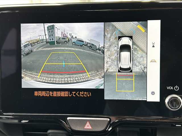 トヨタ ヤリスクロス ハイブリッド Z ウルバーノ 静岡県 2025(令7)年 0.1千km ブラックマイカ/プラチナホワイトパールマイカ トヨタセーフティセンス/・プリクラッシュセーフティ/・レーンキープアシスト/・ブラインドスポットモニター/・レーダークルーズコントロール/・コーナーセンサー/・オートハイビーム/・パーキングアシスト/純正ディスプレイオーディオナビ/・フルゼグTV/・Bluetooth/HDMI/ミラーキャスト/ラジオ/主要装備/・オートホールド/・パワーバックドア/・オートライト/・ステアリングリモコン/・シートヒーター/・ETC2.0/・全方位カメラ/・ハーフレーザーシート