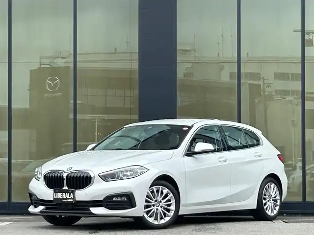 ＢＭＷ ＢＭＷ １１８ｄ 石川県 2021(令3)年 2.9万km 白 純正HDDナビ/　Bluetooth・AM/FM・USB・AppleCarPlay/全方位カメラ/ETC/前後ドライブレコーダー/アダプティブクルーズコントロール/ブラインドスポットモニター/パワーシート（D席）/シートメモリー/AUTO HOLD/アンチロック・ブレーキ・システム/衝突被害軽減システム/横滑り防止装置/前後コーナーセンサー/盗難防止装置/パーキングアシスト/アイドリングストップ/エアバッグ（W）/カーテンエアバッグ/純正アルミホイール/純正フロアマット/LEDヘッドライト/スマートキー/プッシュスタート/スペアキー×1