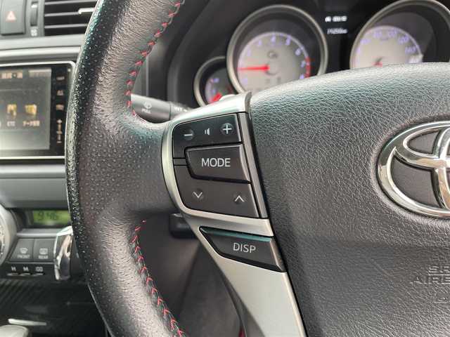 トヨタ マークＸ 250G Sパッケージ G’s 三重県 2013(平25)年 7.2万km ホワイトパールクリスタルシャイン 登録時71250km/禁煙車/ハーフレザーシート/純正ナビ/（AM/FM/TV/Bluetooth）/フルセグTV/バックカメラ/ビルトインETC/ステアリングスイッチ/オートライト/パドルシフト/クルーズコントロール/プッシュスタート/純正アルミ