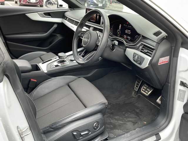アウディ Ａ５ SB 45TFSIクワトロ Sライン 道北・旭川 2019(平31)年 3.3万km グレイシアホワイトメタリック /4WD//禁煙車//純正メモリナビ//CD/DVD/SD/BT/USB/AUX/フルセグ//バックカメラ//Audiプレセンス//Audiサイドアシスト//Audiアクティブレーンアシスト//渋滞アシスト//アダプティブクルーズコントロール//コーナーセンサー//アイドリングストップ//パドルシフト//ハーフレザーシート//シートヒーター//パワーシート//オートライト//LEDヘッドライト//リアフォグ//ヘッドライトウォッシャー//前後ドライブレコーダー//ビルトインETC2.0//パワーバックドア//トノカバー//純正フロアマット//オートワイパー//保証書//取説